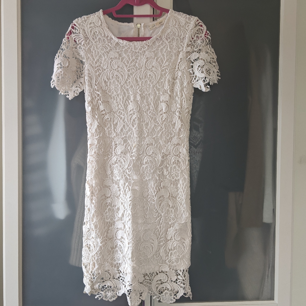 Lace Shift